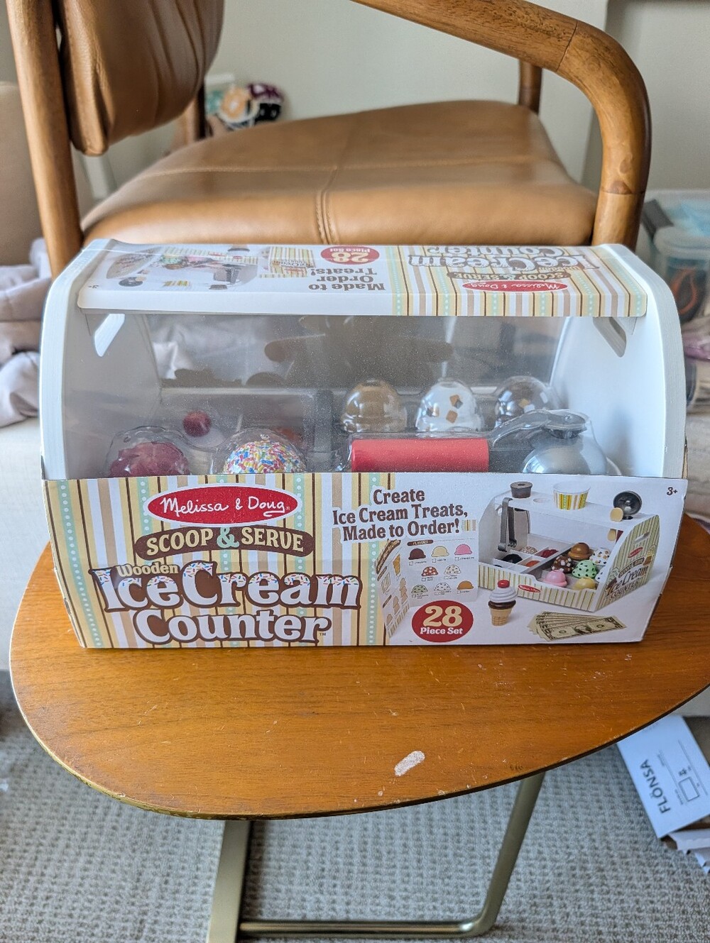 NWT Melissa & Doug Scoop and Serve Wooden Ice Cream Counter